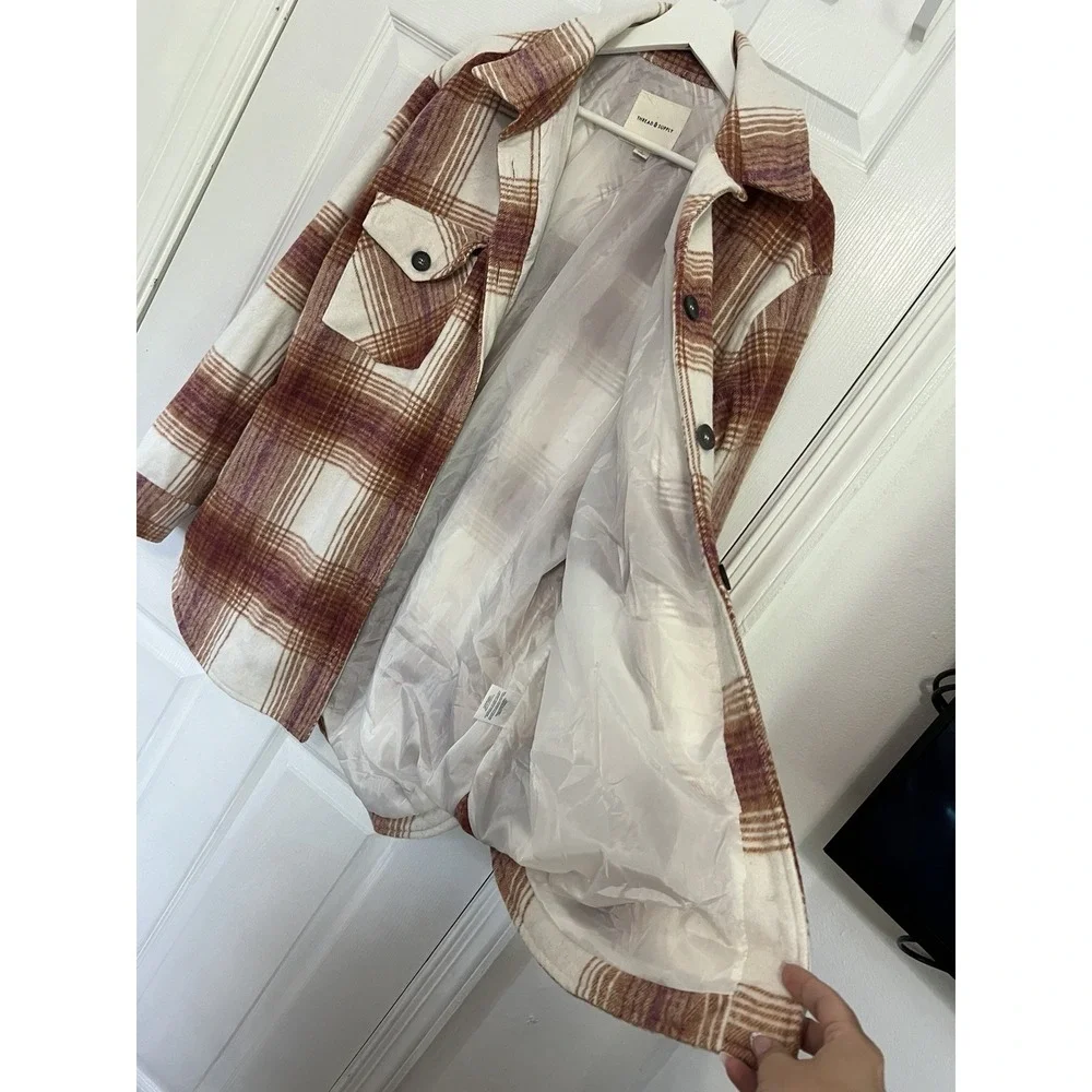 Thread & Supply Plaid Shacket Jacket Womens L Cozy Core Fall Layering Lumberjack